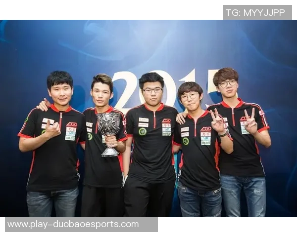 探索英雄联盟V5战队的团队协作与默契之道 探索英雄联盟V5战队的团队协作与默契之道