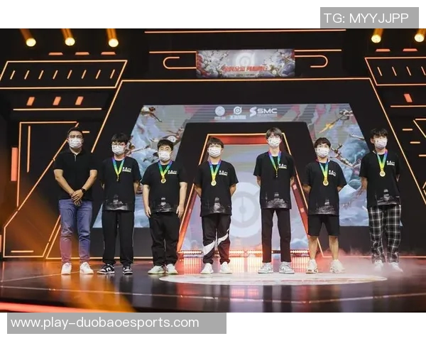 电竞新闻深入解析FPX在王者荣耀赛事中的战术运用与比赛经验分享